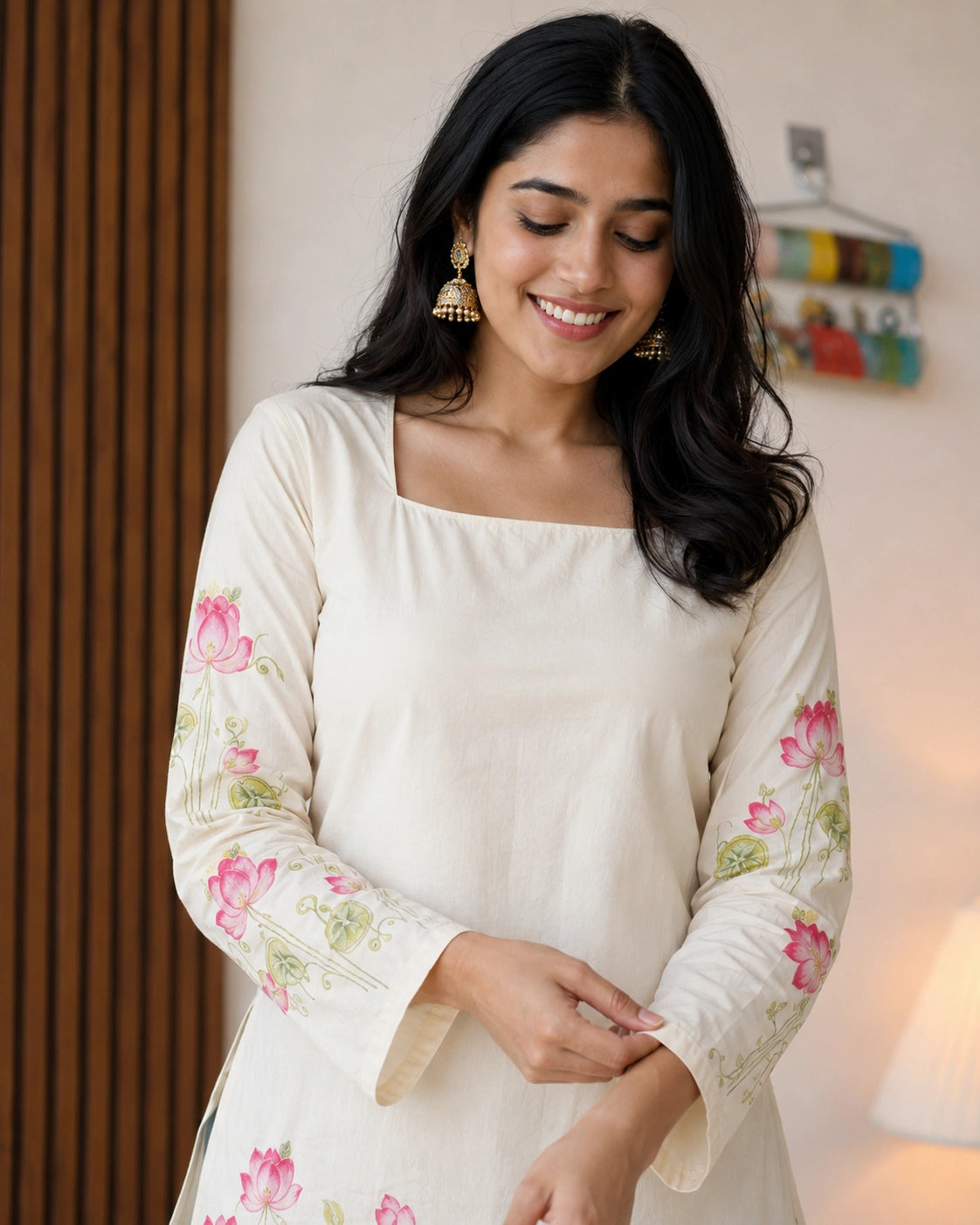 Padmalata Lotus Border Lace-Up Kurti